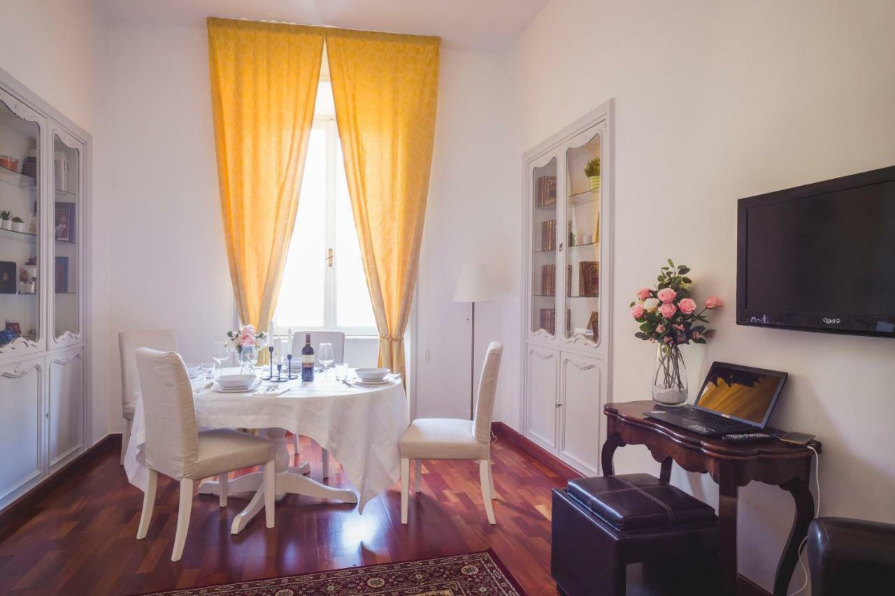 Leonardo Suite Navona Roma Exterior foto